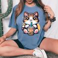 Boba Cat Drinking Boba Kitten Kawaii 日本人 男性 女性 キッズ レディースオーバーサイズコンフォートTシャツ Blue Jean