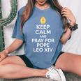 ローマ教皇レオ14世 ハベムス・パパム 2025 カトリック 男性 女性 キッズ レディースオーバーサイズコンフォートTシャツ Blue Jean