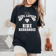 キケ・ヘルナンデス This Girl Loves Gameday レディースオーバーサイズコンフォートTシャツ Black