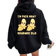 I'm This Many Bananas Old バナナ 2歳の誕生日 2歳 レディース オーバーサイズ パーカー バックプリント Black