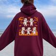 Dabbing Dancing Mummy ハロウィン ダブ ダンス ポーズ ミイラ 長袖tシャツ レディース オーバーサイズ パーカー バックプリント Maroon