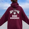 キケ・ヘルナンデス This Girl Loves Gameday レディース オーバーサイズ パーカー バックプリント Maroon