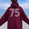 ナンバー 75 七五周年 男性 女性 75歳の誕生日 レディース オーバーサイズ パーカー バックプリント Maroon