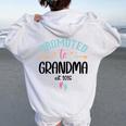 Promoted To Grandma Est 2026 Nana First Time Grandmother '26 レディース オーバーサイズ パーカー バックプリント White