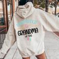 Promoted To Grandma Est 2026 Nana First Time Grandmother '26 レディース オーバーサイズ パーカー バックプリント Sand