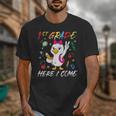 Girls Goose 1st Grade Here I Come Back To School Kids Unisex T-Shirt