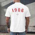 40 Year Old 1986 Classic Baseball 40th Birthday Men's Back Print T-Shirt 40 Year Old 1986 Classic Baseball 40th Birthday Men's Back Print T-Shirt