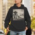 ロボットの行進、Sf、ロボット 長袖tシャツ パーカー