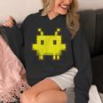 Pixel Gamer Clawd Claude Code Gaming レトロ コーディング ユーモア パーカー