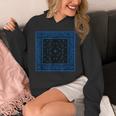 メンズ ブラックブルーバンダナプリントtシャツ ロイヤルブルーペイズリー柄 パーカー