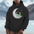 Astronaut And Alien Reading On Moon Space Book Lover Sci Fi Men Hoodie