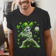 St Patricks Day Baseball Skeleton Irish Leprechaun Hat Boys Men's V-Neck T-Shirt
