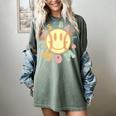 Groovy Retro Floral Happy Smiling Face Baseball Mom Women's Comfort Colors T-Shirt Berry Groovy Retro Floral Happy Smiling Face Baseball Mom Women's Comfort Colors T-Shirt Berry