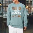 Wild About Reading Retro Animal Book Lover Librarian Teacher Raglan Sleeve Sweatshirt Cardinal