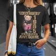 1965年12月 60歳の誕生日 60歳のテディベア Being Awesome Tシャツ 彼女への贈り物