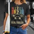 Nivel 32 Desbloqueado Gamer 32 Años Cumpleaños Camiseta unisex Regalos para ella