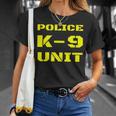 Police K-9ユニット ドッグハンドラー オンデューティー K9 チームオフィサー タクティカル Tシャツ 彼女への贈り物