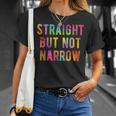Straight But Not Narrow レインボー Lgbtq Ally Tシャツ 彼女への贈り物