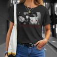 オープン・ザ・ドア・キャット・スクワッド・ミーム・ファニー・キャット・子猫・赤い目・ギフト Tシャツ 彼女への贈り物