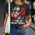 キッズ 5歳の誕生日 男の子 ボウリング This Is How I Roll 5歳 Tシャツ 彼女への贈り物