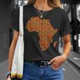 クールなアフリカの地図布、伝統的なアフリカのケンテ布。 Tシャツ 彼女への贈り物
