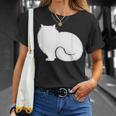 ペルシャ猫のふわふわした座り姿 Persian Cat Fluffyittingilhouette Tシャツ 彼女への贈り物