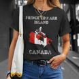 レトロプリンスエドワード島カナダアンティーク調カナダ国旗 Tシャツ 彼女への贈り物
