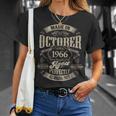 ヴィンテージ還暦伝説 1966年10月 60歳の贈り物 Tシャツ 彼女への贈り物