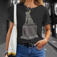 忠犬ハチ公銅像イラストデザイン Tシャツ 彼女への贈り物