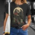 月の前でバラを持つゴシック調の天使 Goth Tシャツ 彼女への贈り物