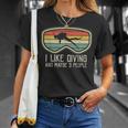 私はダイビングが好きで、多分3人で遭難したスキューバダイバーダイビング Tシャツ 彼女への贈り物