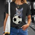 面白い猫サッカーボールグラフィック子猫のスポーツ愛好家のコスチューム Tシャツ 彼女への贈り物