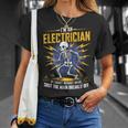 音楽なしで踊ったら私は電気技師だおもしろいスケルトン Tシャツ 彼女への贈り物