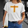 Kenko ひとことシリーズ「バミリ Bamiri Is Here 」［Orange］［背面デザイン］ Tシャツ 彼女への贈り物