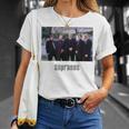 ソプラノス クラシック 墓地 情景 アートワーク グラフィック Papl2590 Tシャツ 彼女への贈り物