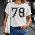 背中に78番。 Tシャツ 彼女への贈り物