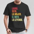 Laura 44 Cumpleaños Regalo Años Divertido Decoración Cuello Camiseta unisex Regalos divertidos