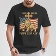 Vatican Pope Leo Xiv God Bless Pope Leo Xiv Tシャツ 面白い贈り物