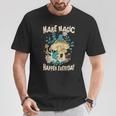 カエルとキノコ。毎日魔法を起こしましょう。 Tシャツ 面白い贈り物