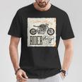 カフェレーサー カスタム バイク おしゃれ オートバイ ライダー イラスト Tシャツ 面白い贈り物
