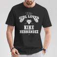 キケ・ヘルナンデス This Girl Loves Gameday Tシャツ 面白い贈り物