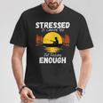 ストレスはファニーバスフライを十分に釣らないことが原因です Tシャツ 面白い贈り物