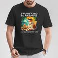 ボルゾイ・ラヴァー・アイ・ワーク・ハード・デザイン・ファニー・ボルゾイ・ドッグ Tシャツ 面白い贈り物