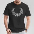 北欧のレイヴン スカルエンブレム 軸付き ルーンスタイル アートワーク アイコン Tシャツ 面白い贈り物