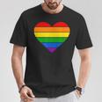虹 ハート Lgtbq 虹色 虹色の旗 カラフル Tシャツ 面白い贈り物