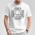 ホーム・ホウェア・マイ・キャット・イズ-ママ・ダッド・トンキニーズ・キャット Tシャツ 面白い贈り物