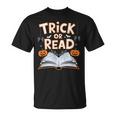 Trick Or Read Reading Book Halloween Pun T-Shirt