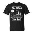 インスピレーションを与えるセーリングの引用句 航海風と帆のデザイン。 Tシャツ