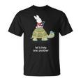 亀とウサギ もう一人を助けましょう Tシャツ