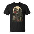 月の前でバラを持つゴシック調の天使 Goth Tシャツ